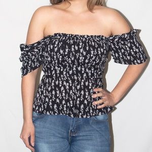 Floral Sweetheart blouse francesca’s